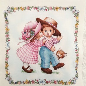 Square of naive child fabric (28 cm x 28 cm)