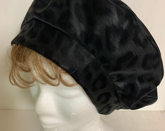 beret de pluie noir impermeable pour femme cadeau