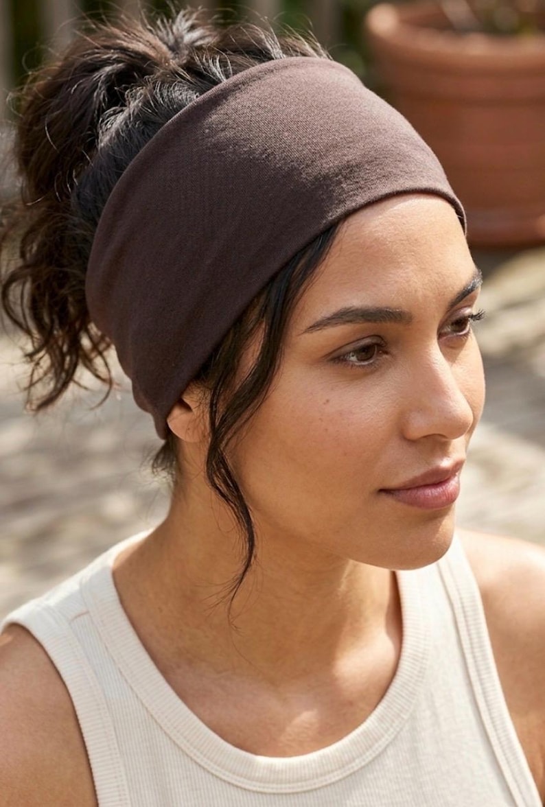 Wide stretch headband for women – Brown viscose jersey – Boho hairband – Comfortable handmade hair accessory image 1