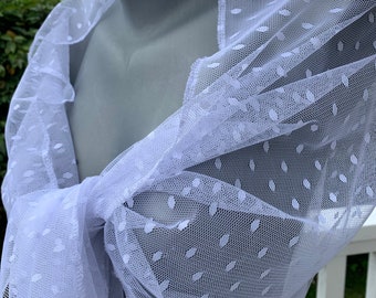 Etole foulard mariage blanc en résille plumetis pour femme