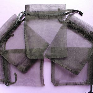 10 bolsas de organza preta para embalagens de joias