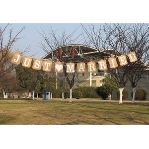 Decorazione ghirlanda JUST MARRIED kraft per matrimonio