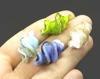 4 PERLES TWIST TOUPIE VERRE LAMPWORK NOIR LUSTRÉ 20mmx13mm boucles colliers*L315