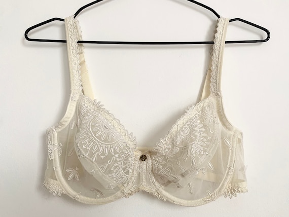 Vintage 90s Lace Bra Chantelle Sexy Lace Delicate Lingerie Bralette Unlined  Bra Sexy White Lace 90s Retro 75D 34D Bra Plunge Bra Full Cup 