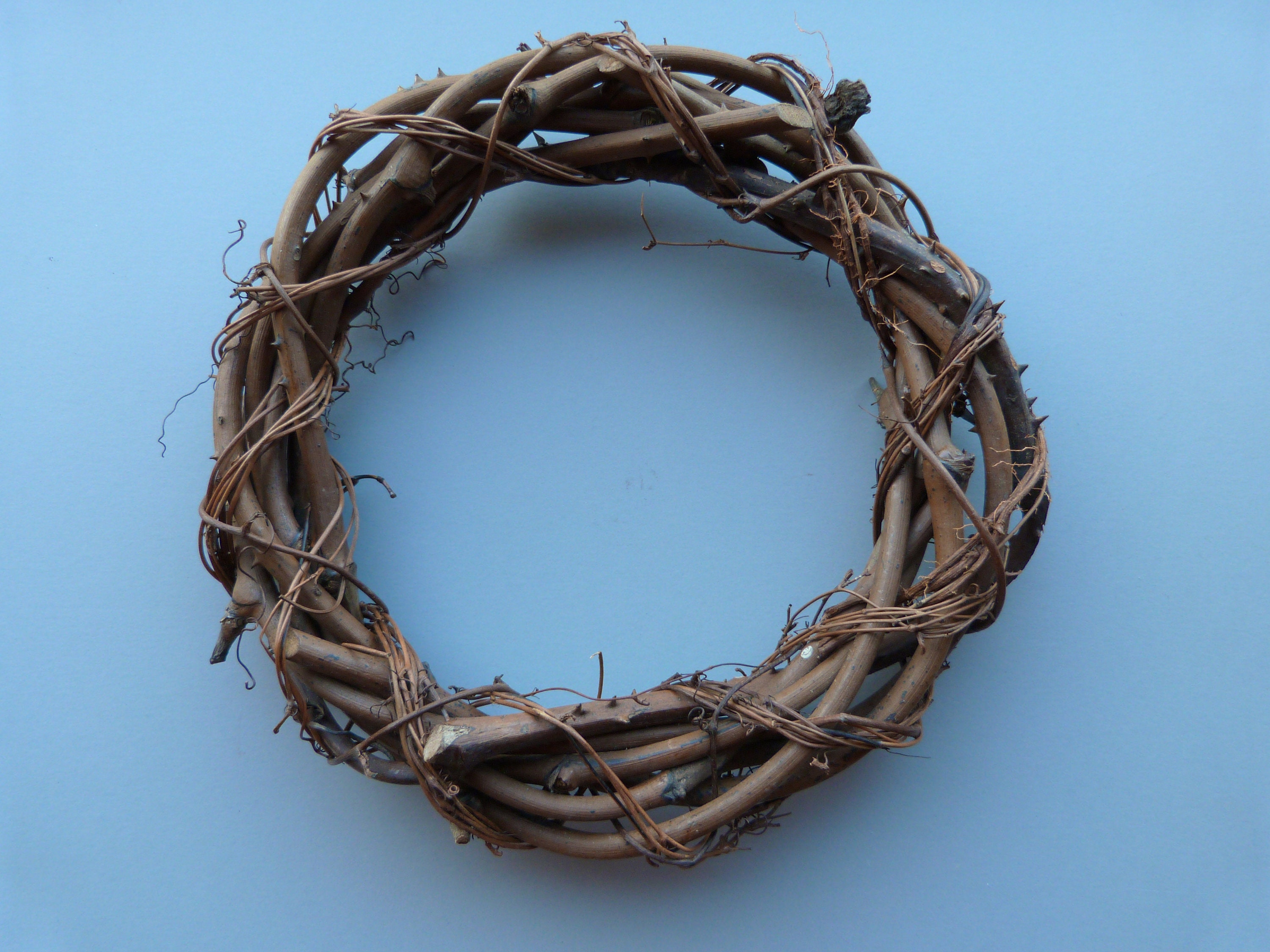 Couronne 25cm en Sarment