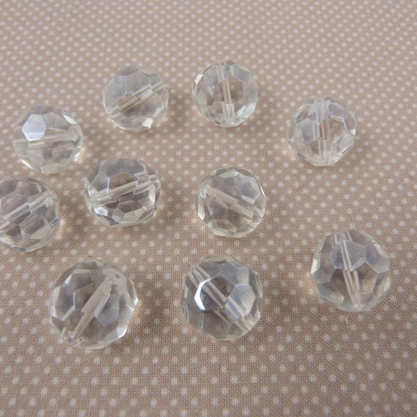 Perles en verre à facettes rondes