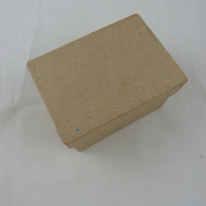 Small x2 “rectangular” cardboard boxes to decorate