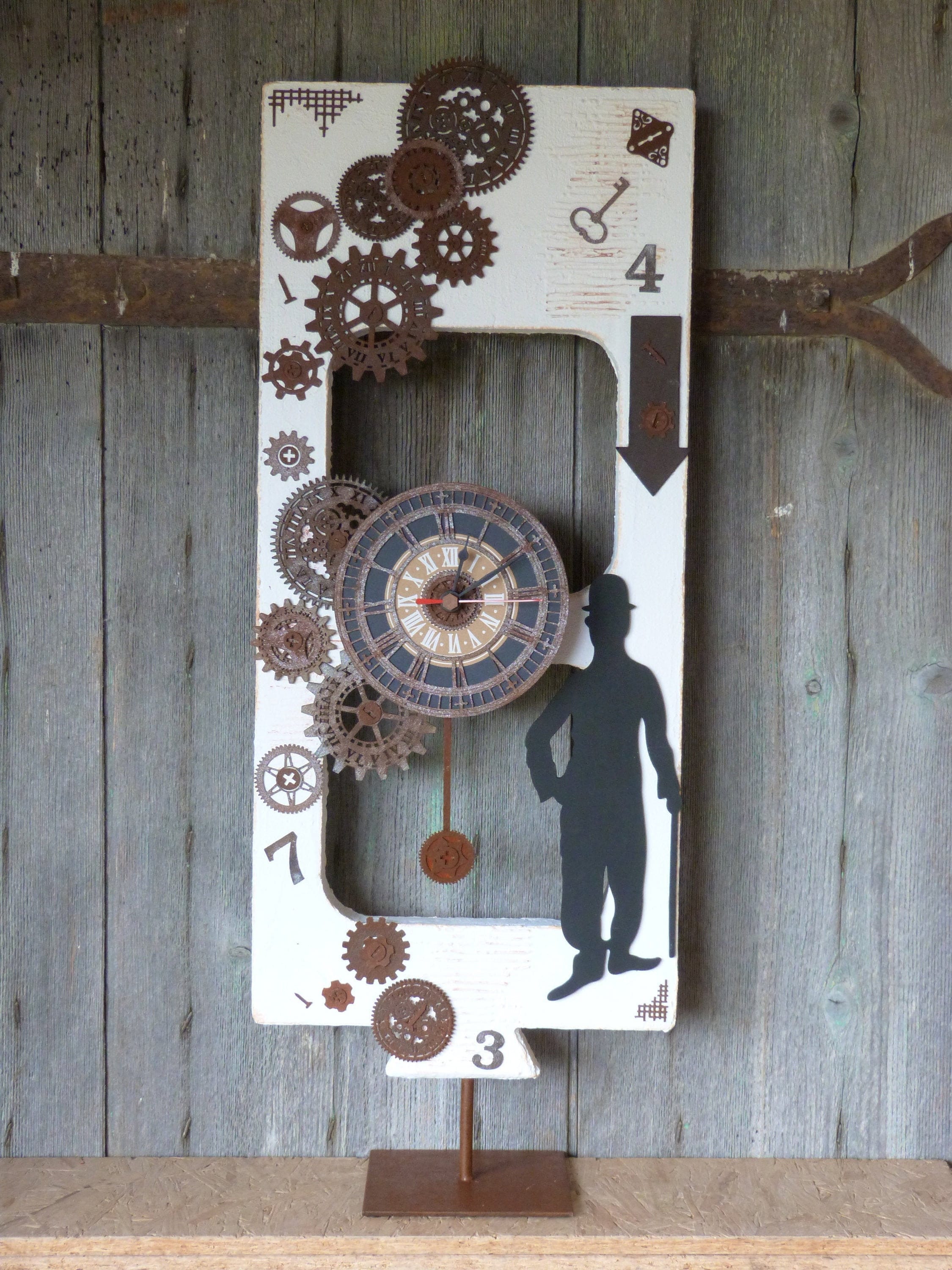 Pendule Le Temps de Charlot