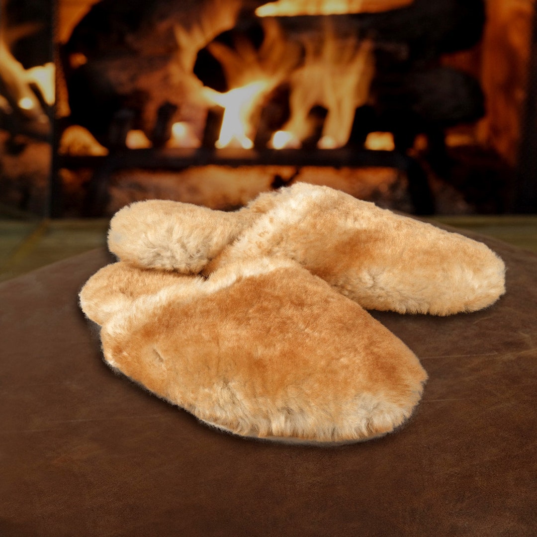 mens sheepskin scuffs
