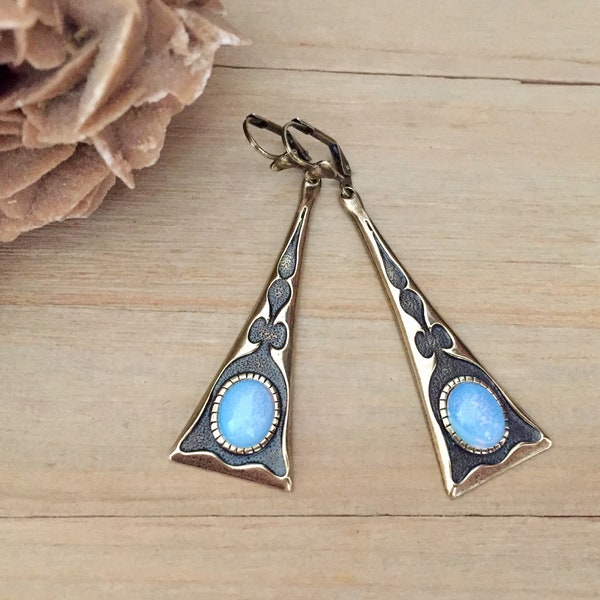 Boucles d'oreilles Art Nouveau victorien Claudia, avec cabochon en pierre gemme