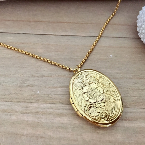 Collier/sautoir d'inspiration Art Nouveau avec médaillon locket