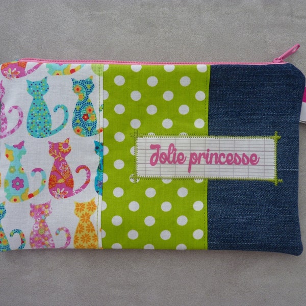 Trousse, pochette, jean recyclé, cadeau fillette, "Jolie princesse", chats