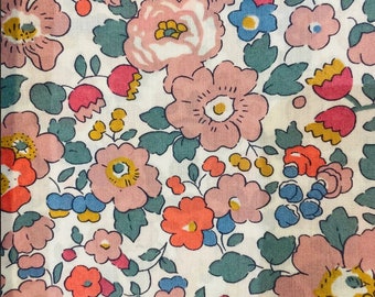 Liberty, tissu Liberty, Liberty BETSY LA FLEUR rose, Tissu Liberty Betsy, Betsy rose, imprimé Liberty, Liberty rose, tissu rare, tissu