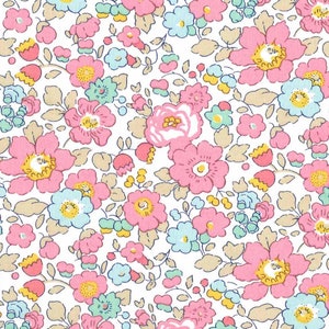 Liberty, Liberty fabric, Liberty BETSY, Liberty Betsy fabric, Betsy pink green, Liberty print, Liberty pink, rare fabric, fabric