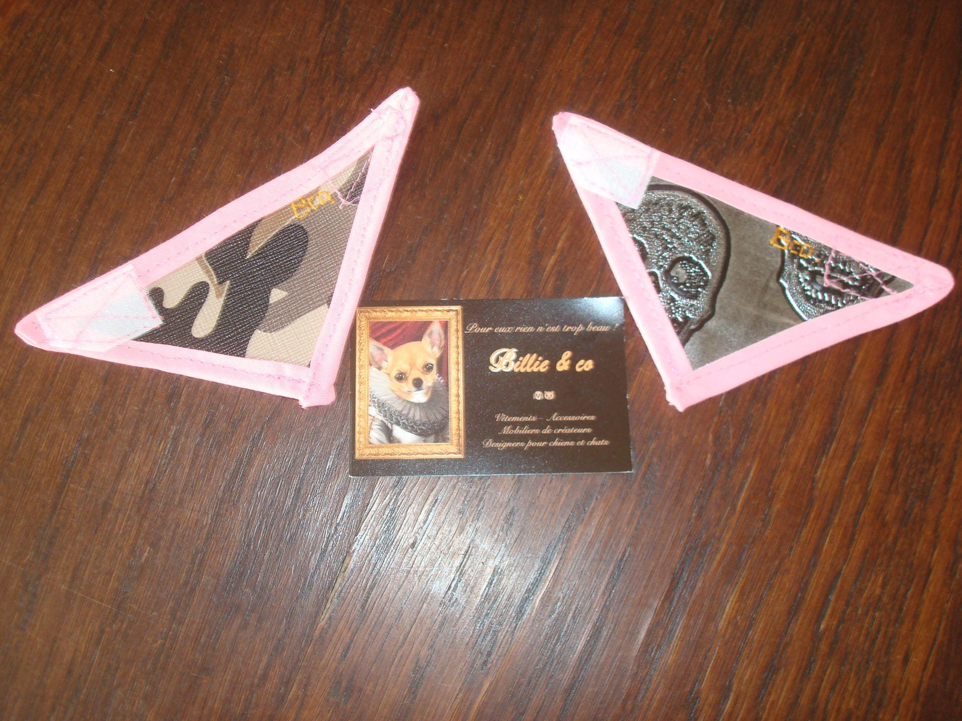 Bandana Simili Cuir Pour Très Petit Chien ou Chat