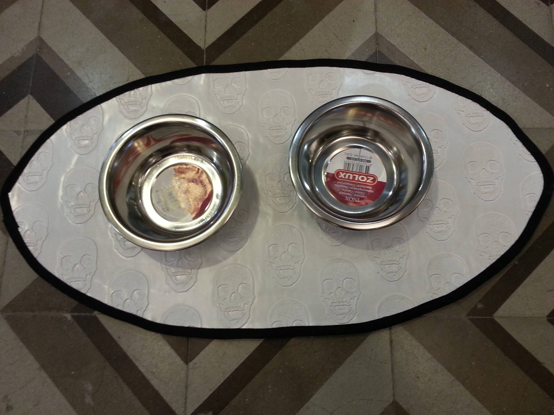 Set de Gamelles Format Moyen Pour Chien ou Chat