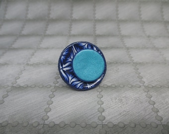 Round metallic blue and green ring in polymer clay