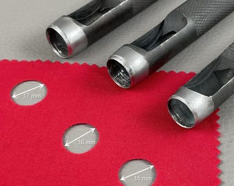 Manual eyelet punch