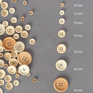 Bouton en Bois naturel 4 trous 10 13 15 20 25 30 ou 40 mm tarif dégressif image 1