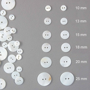 Akoya white mother-of-pearl button 10, 13, 15, 18, 20 or 25 mm decreasing price