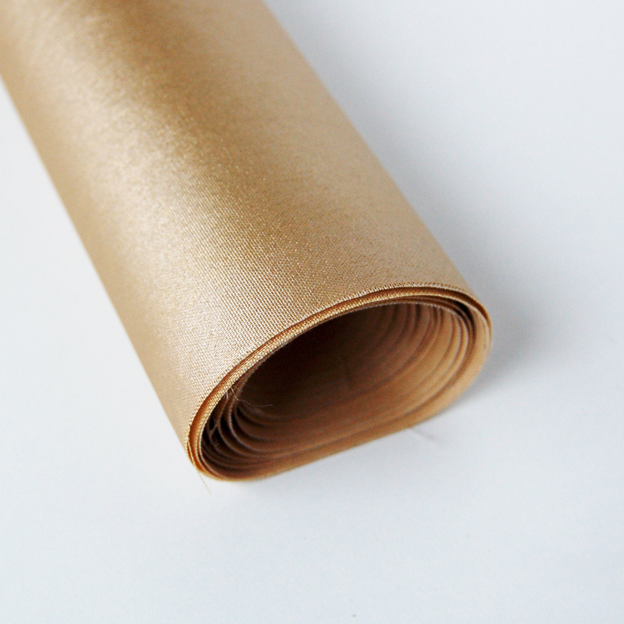 Toile Enduite Dorée 130 Gr Par M2 Fond de Décor Photo ou Noël Scrapbooking