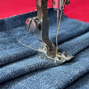 Rolpersvoet voor industriële machine voor dikke stoffen