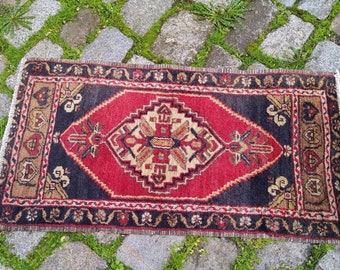 2x3 Anatolian Vintage Rug,Door Mat Rug,Antique Rug,2x3 Rug Turkish Rug,Oriental Rug,Oushak Rug,Bohemian Rug,Anatolian Rug,Handmade,1.7x3.1ft