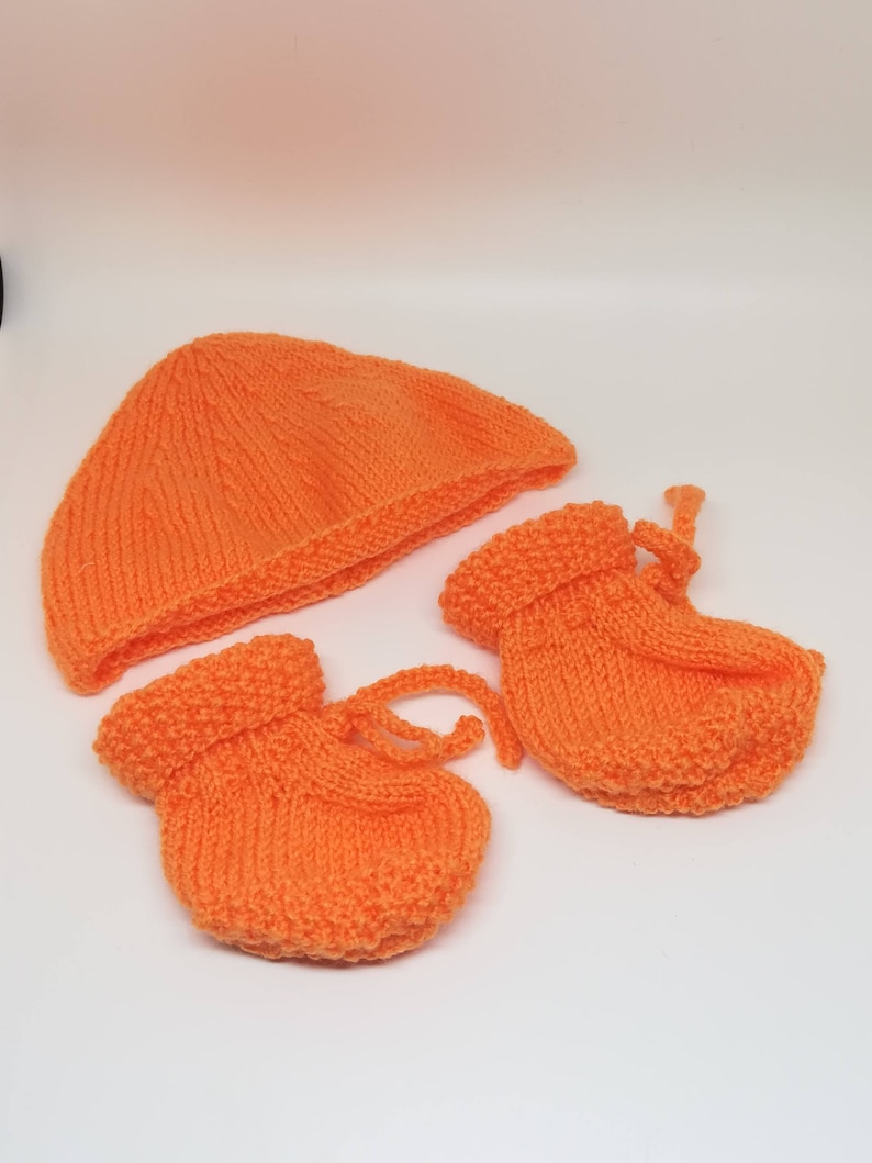 All baby booties and hat baby 3 months
