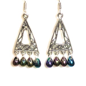 Boucles doreilles ethniques triangles ajourés spirales et gouttes hématite noire à reflets arc-en-ciel multicolores, tribal, bohème, rare image 2