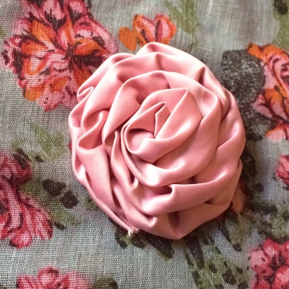 Fleur Artificiel Bonbonnière Rose Grand 8 Cm 2 Feuilles
