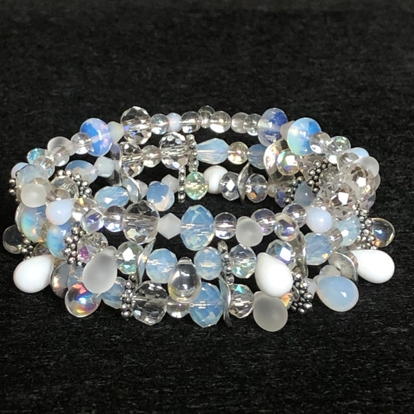 Multi-row bracelet, made of opal glass beads and drops, transparent white and silver washers on 6cm shape memory wire