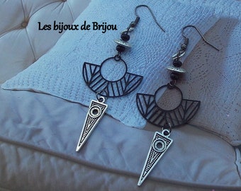 Boucles d'oreilles longues, estampes, perles et pics