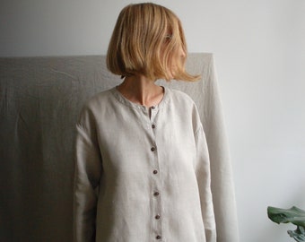 Collarless undyed linen shirt. Handswen Lithuanian linen shirt for women. Natural flax linen blouse. Relaxed linen shirt.