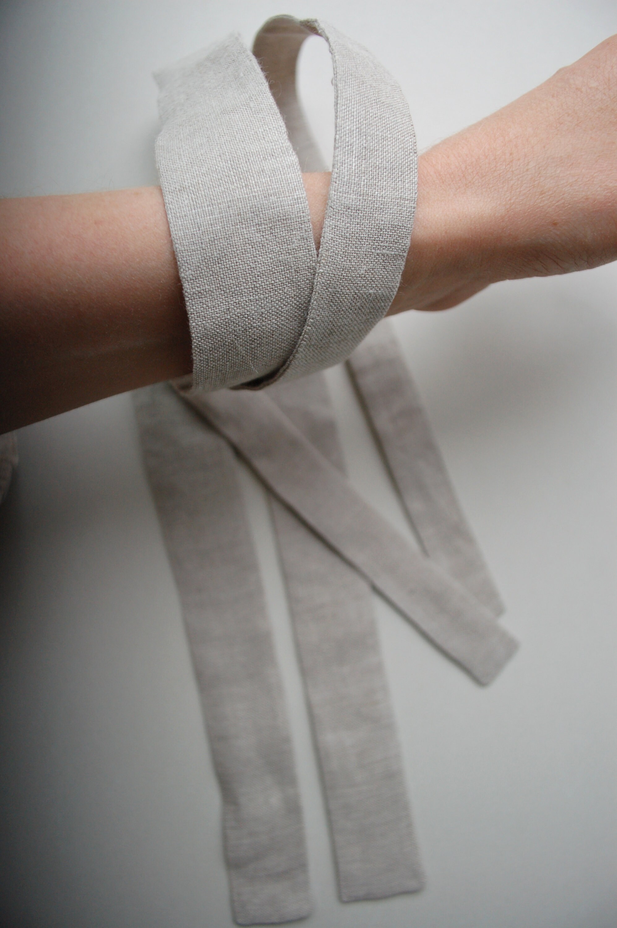 Undyed Linen Hair Tie. Raw Linen Hair Band. Girls Linen Hair Tie