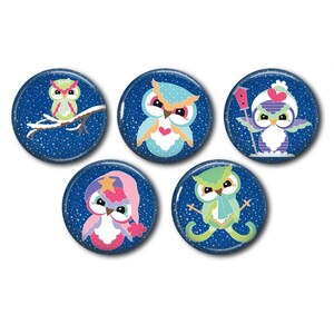 Cabochons résine, 25 ou 20 mm au choix,à coller, rond, lot de 5, Hiboux sous la neige 01