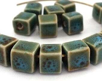 10 cubes ceramic blue speckled Brown jean, 8 x 9 (PC124)