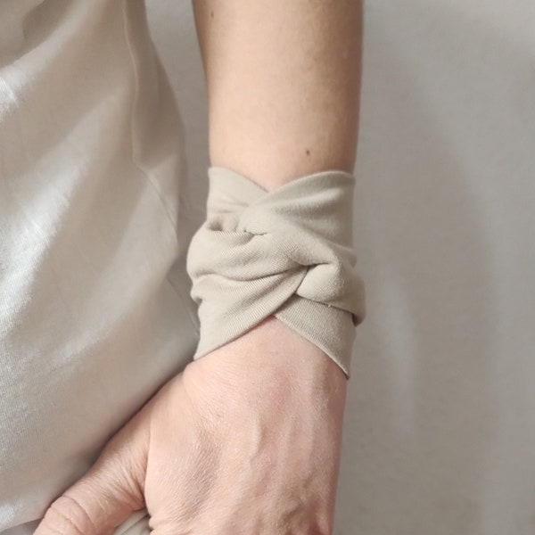 Beige Twist Wrist Cuff Bracelet Wrist Wrap Bracelets Accessoire de mode Femmes Poignet Poignet Ados Poignet Tatouage Cover Up Tissu Bijoux adolescents