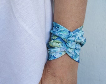 Hydrangeas Floral Twist Wrist Cuff Bracelet Wrist Wrap Bracelets Fashion Wrist Cuff Teens Wrist Tattoo Cover Fabric Jewelry scar cover