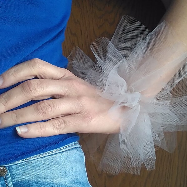 Elastic Tulle Cuffs, Beige Cuff Bracelet, No Slip Armband, Ballet Armbands, Custom Order, Bulk Order, Children Dance Costume, Colors, DHL