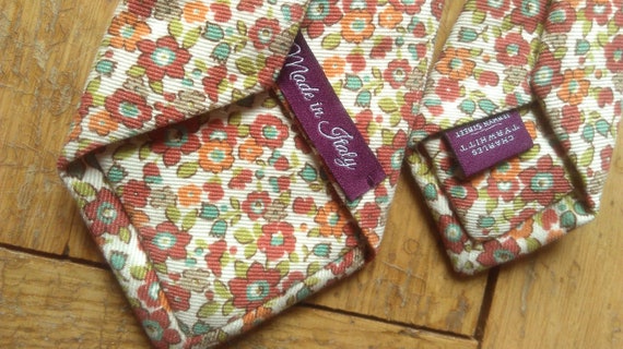 Orange Flowers, Orange Tie, Orange Necktie, 90's T