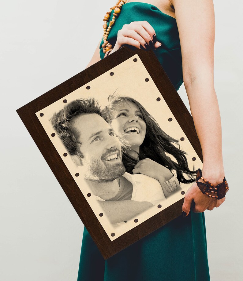 anniversary gift for pregnant wife