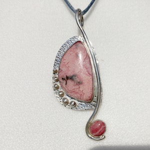 Pink agate and sterling silver pendant