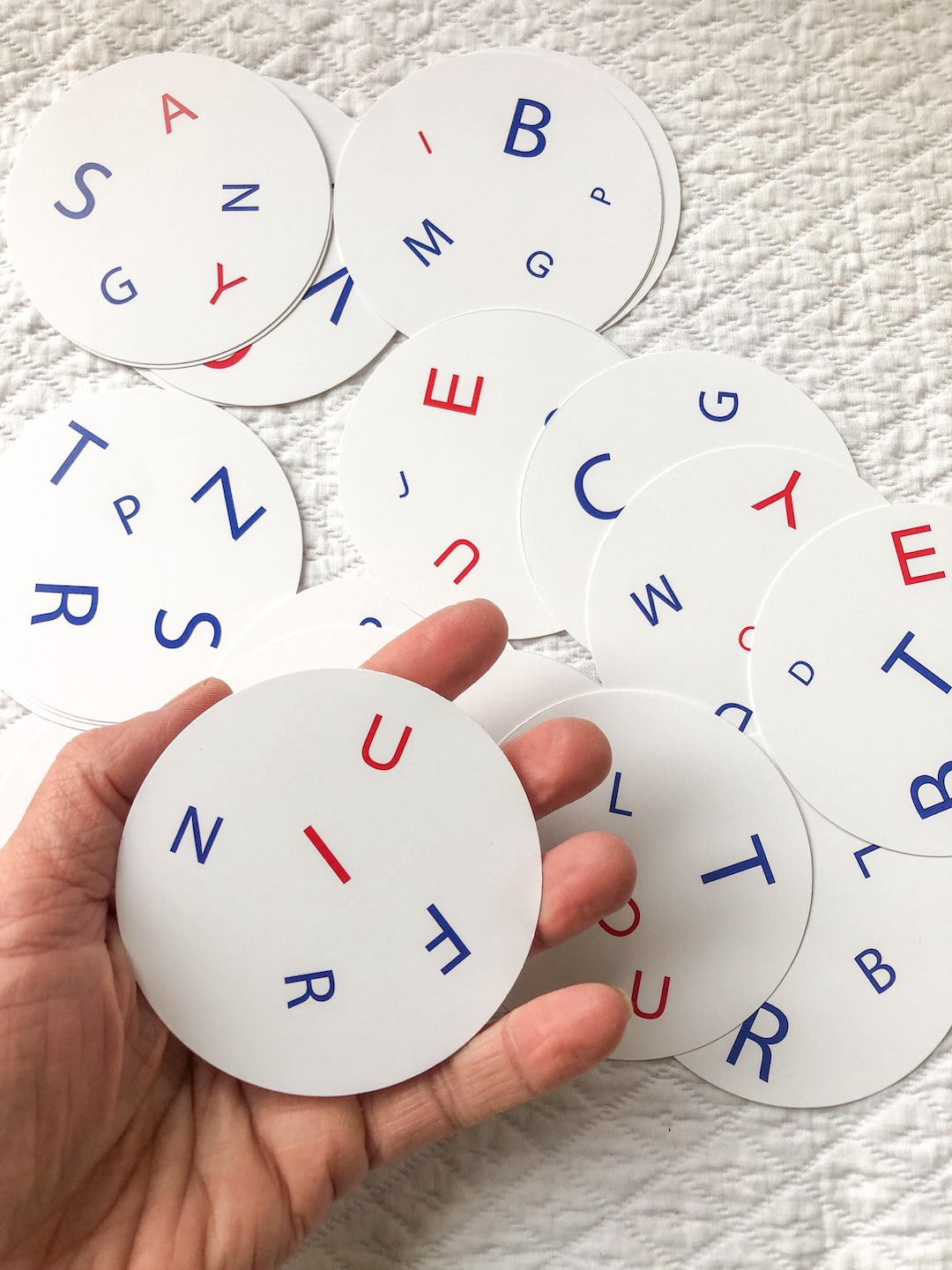 Dobble Alphabet Montessori – 21-card PDF Game – Uppercase Letters ...