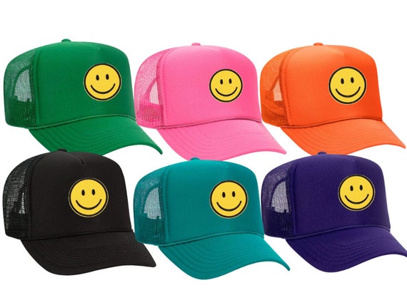 Chapeau de camionneur, chapeau de base-ball, chapeau initial, capuchon
