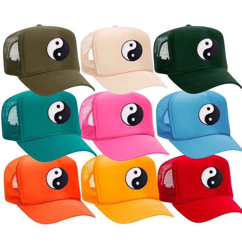 WEBHOUSE☆Sparkle Yin Yang Cap wickedafstore-black-yin-yang-