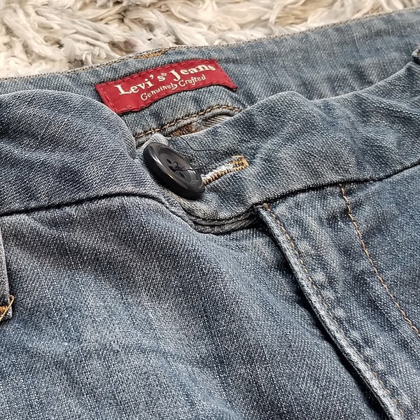 Cute Flowery Pocket Women's Bootcut Jeans Size 12, Five (5) Pockets, Mid Rise