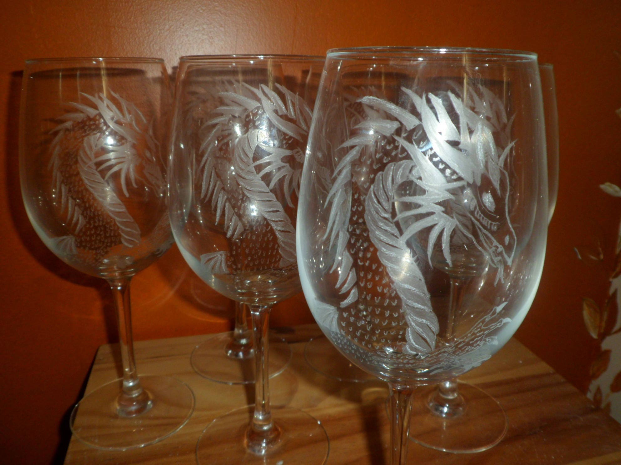 6 Verres à Vin en Gravure sur Verre Motif Dragons Personnalisables