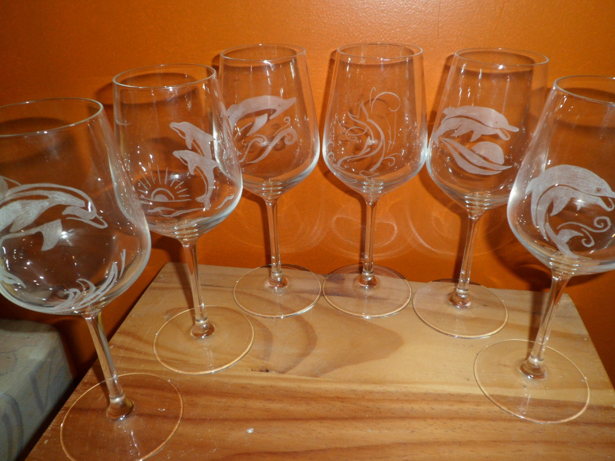 Verres à Vin Motif Dauphin, Personnalisables