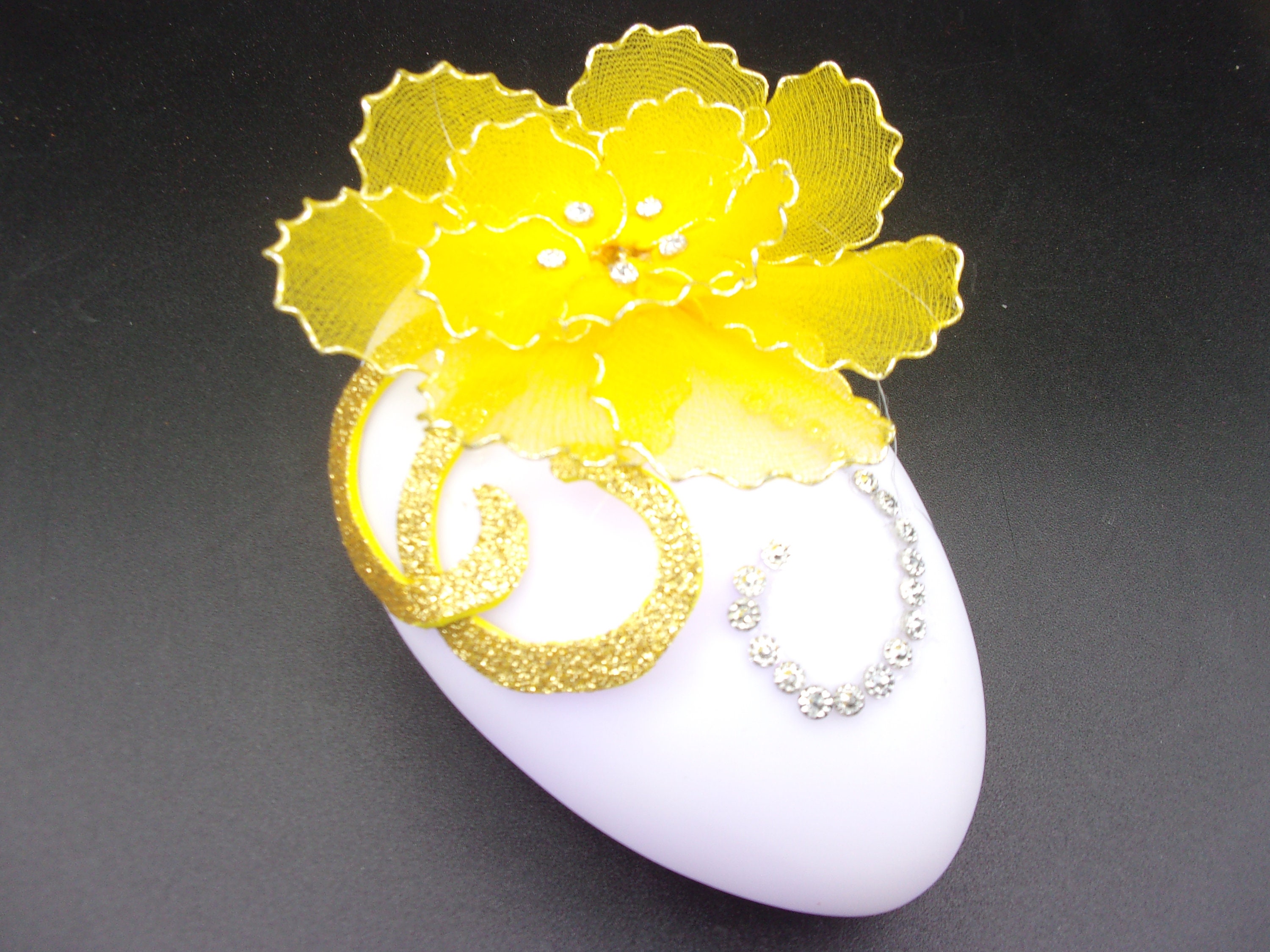 Lampe d'ambiance ou Veilleuse avec Fleur Jaune , Personnalisable