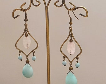 Bronze bohemian earrings and gemstones